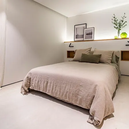 3br Portixol Flat - What'app - 0034-656-619-782 - For Reservations!